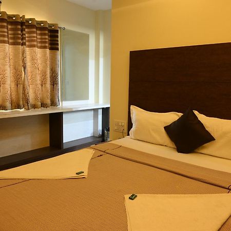 Hotel Ramkrishna Inn 戈尔哈布尔 外观 照片