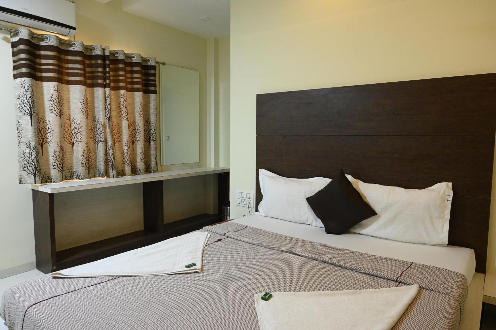 Hotel Ramkrishna Inn 戈尔哈布尔 外观 照片