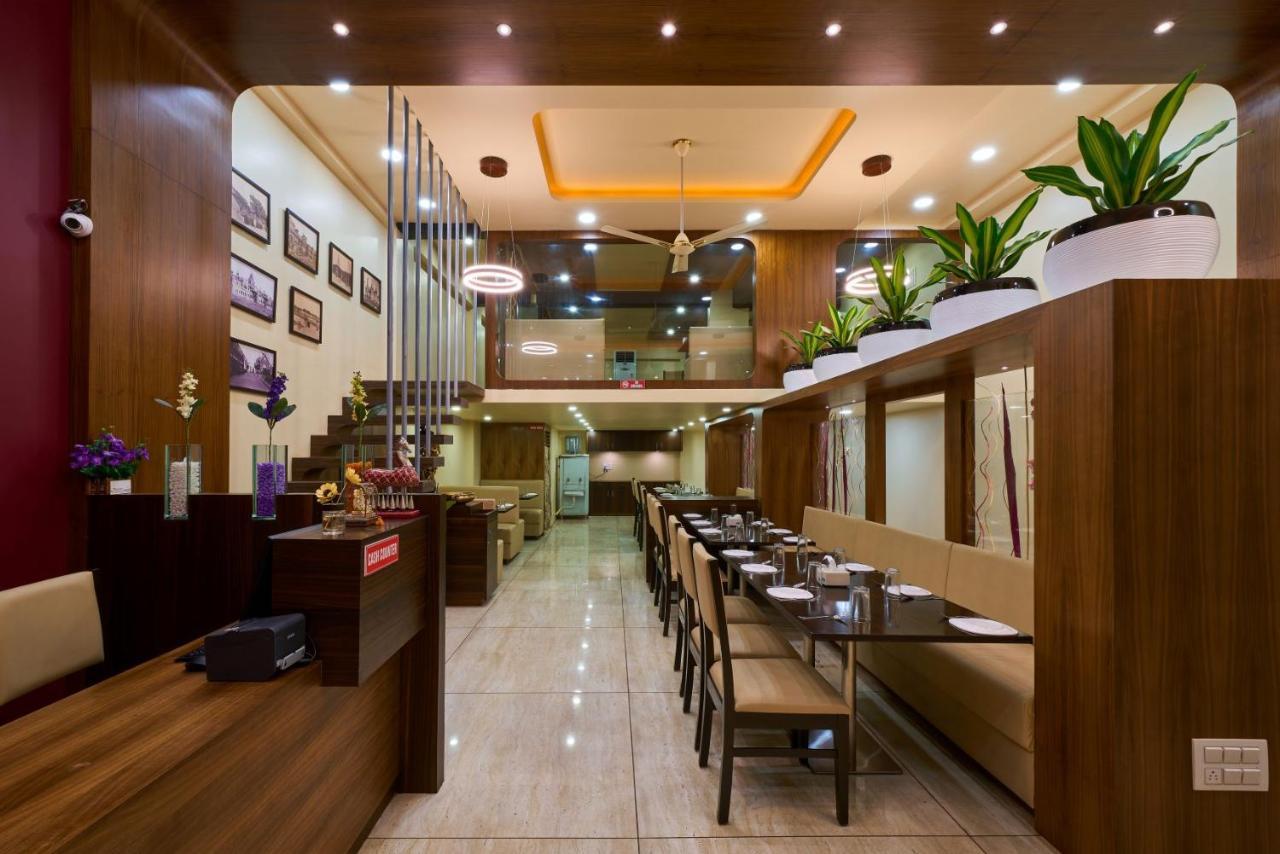 Hotel Ramkrishna Inn 戈尔哈布尔 外观 照片